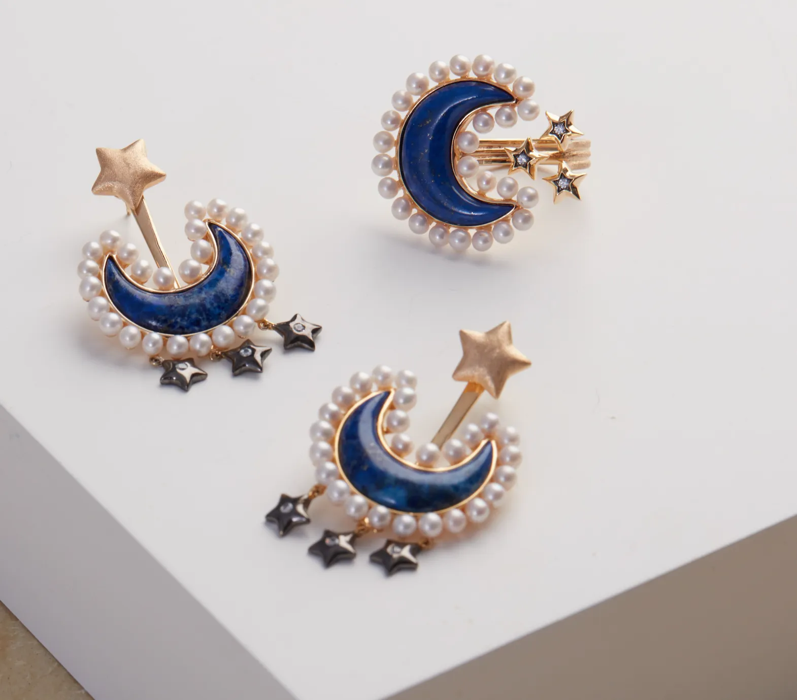 AMMANII Lapis Lazuli and Freshwater Pearls Moon with Stars Ring in Vermeil Gold