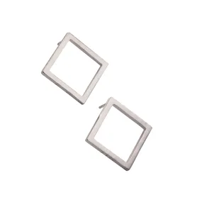 F 655 - Medium Rectangle Earrings