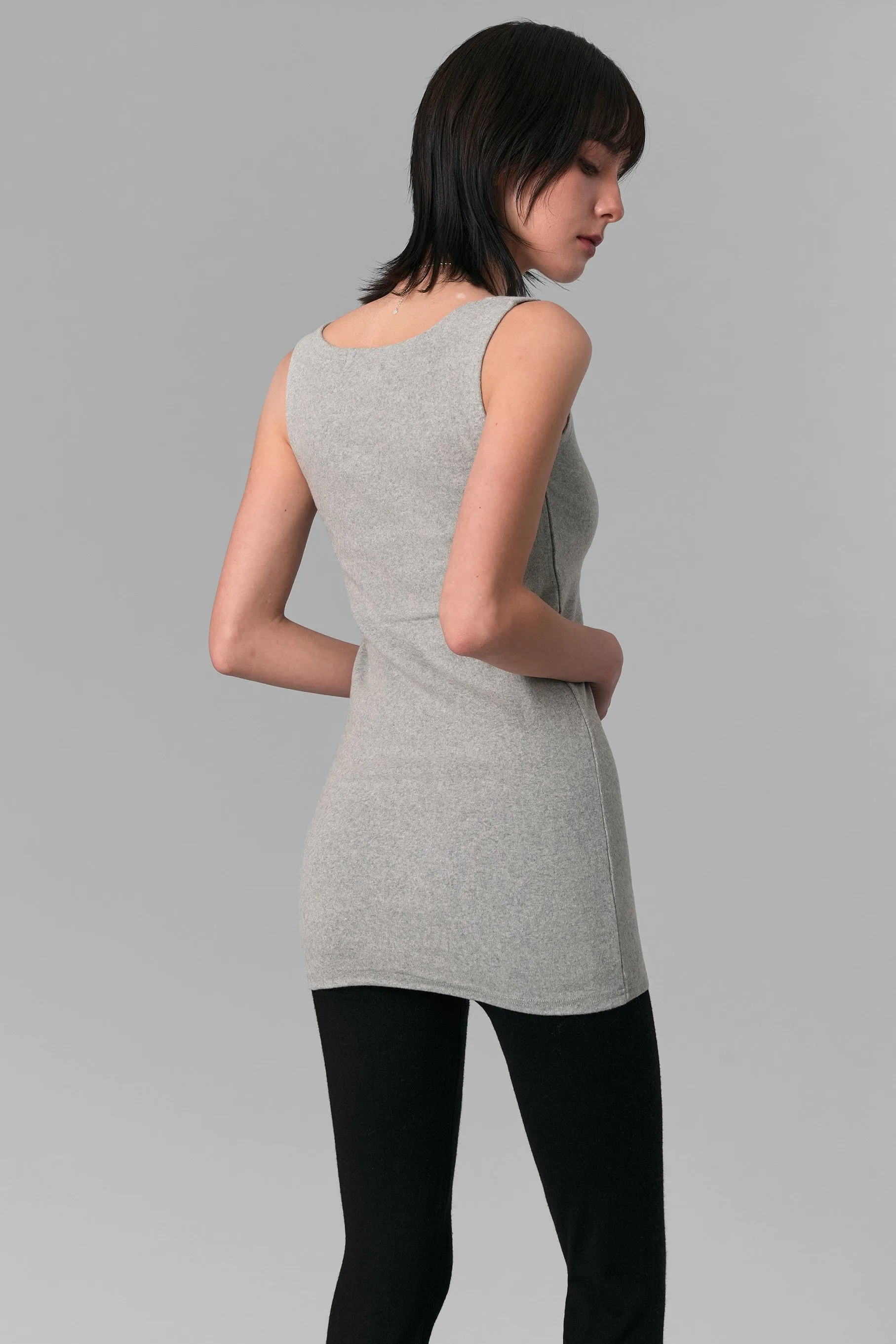 Long Scoop Neck Tank Top, Grey